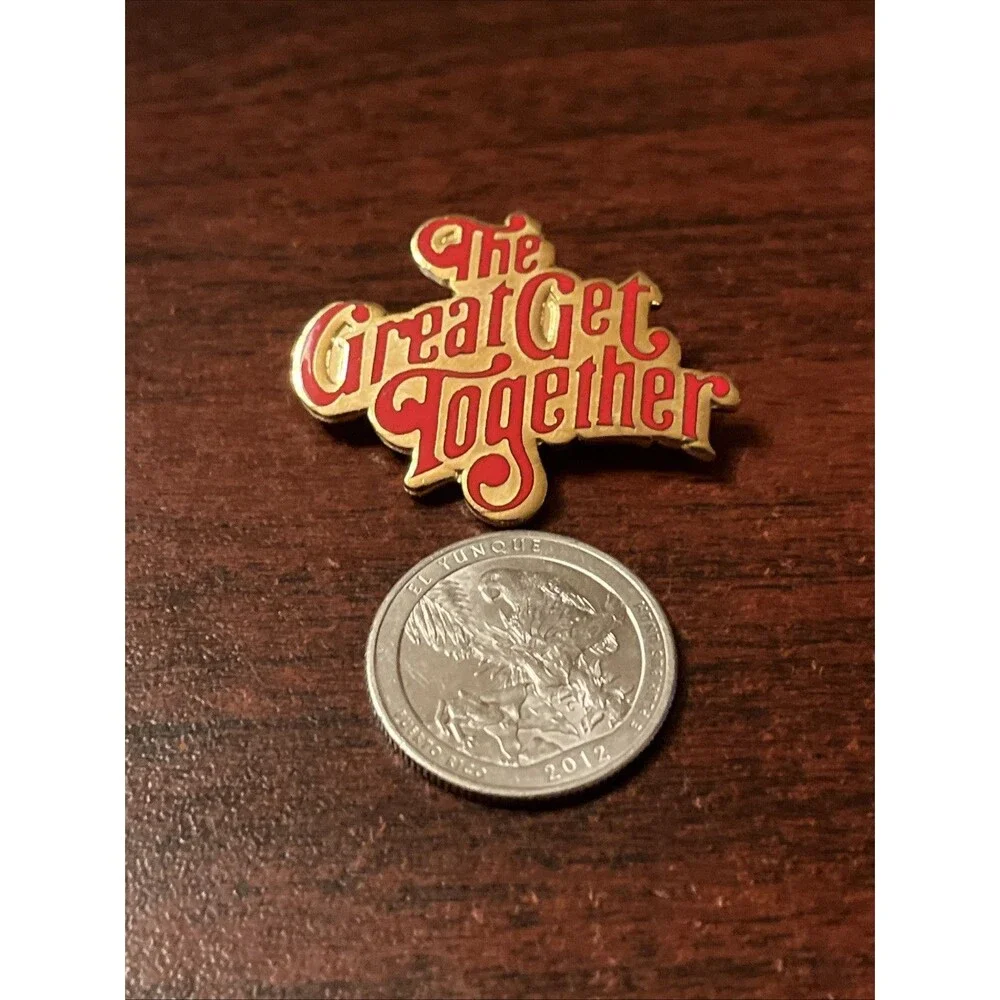 Coca-Cola Coke The Great Get Together Lapel Hat Pin LE‎ 300